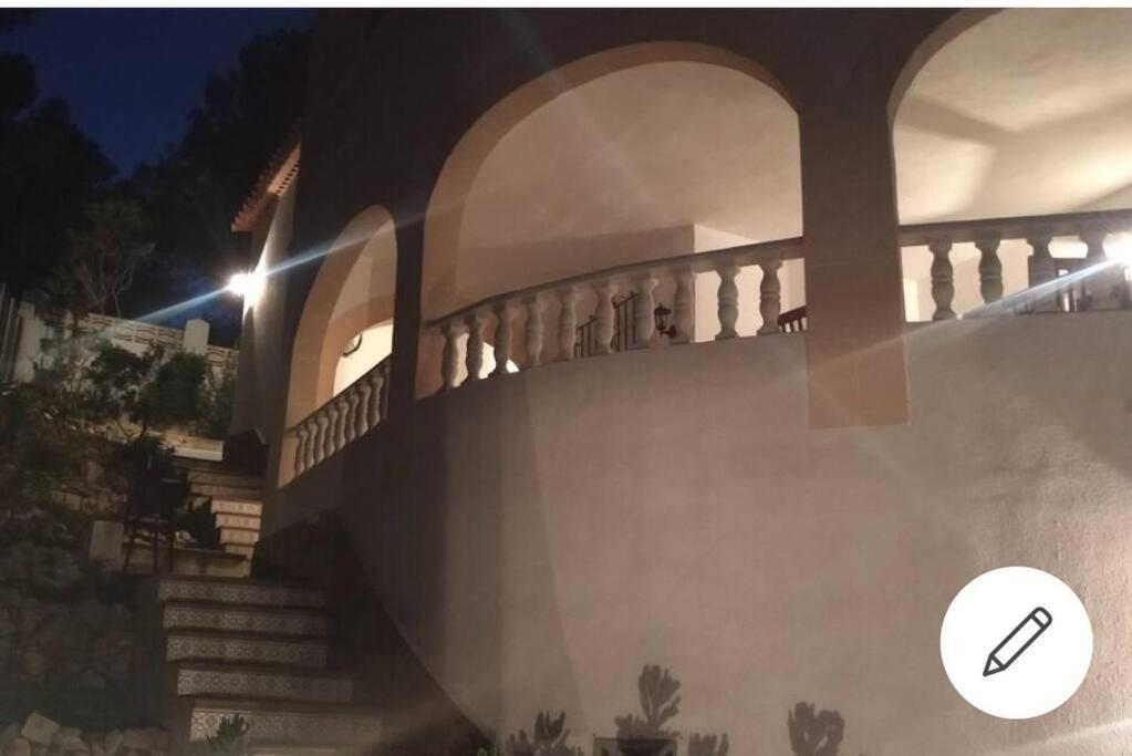 奥利瓦Bellavista 9别墅 外观 照片